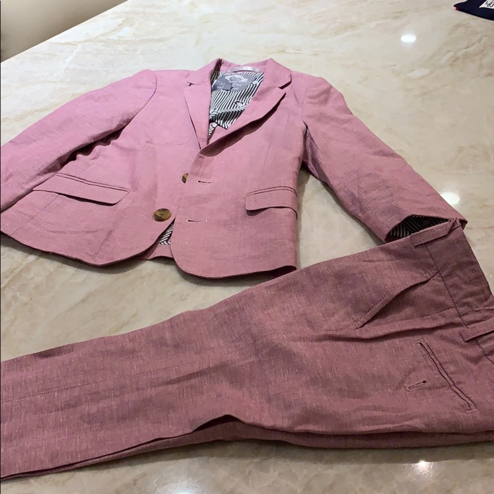 Boys linen suit....worn once.